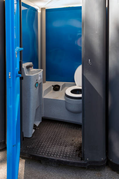 Porta potty delivery and setup in Stagecoach, NV